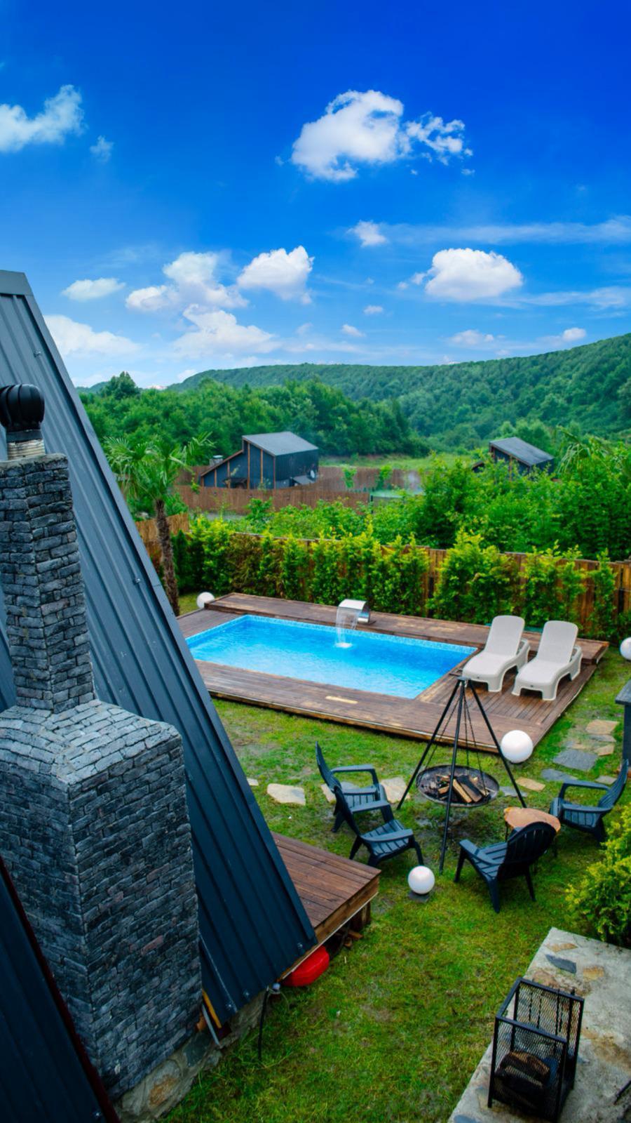 Sapanca Bungalov Havuzlu Bahçe